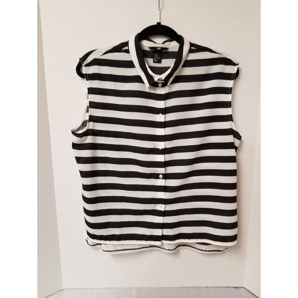 H&M Black and White stripe button down sleeveless blouse size M
